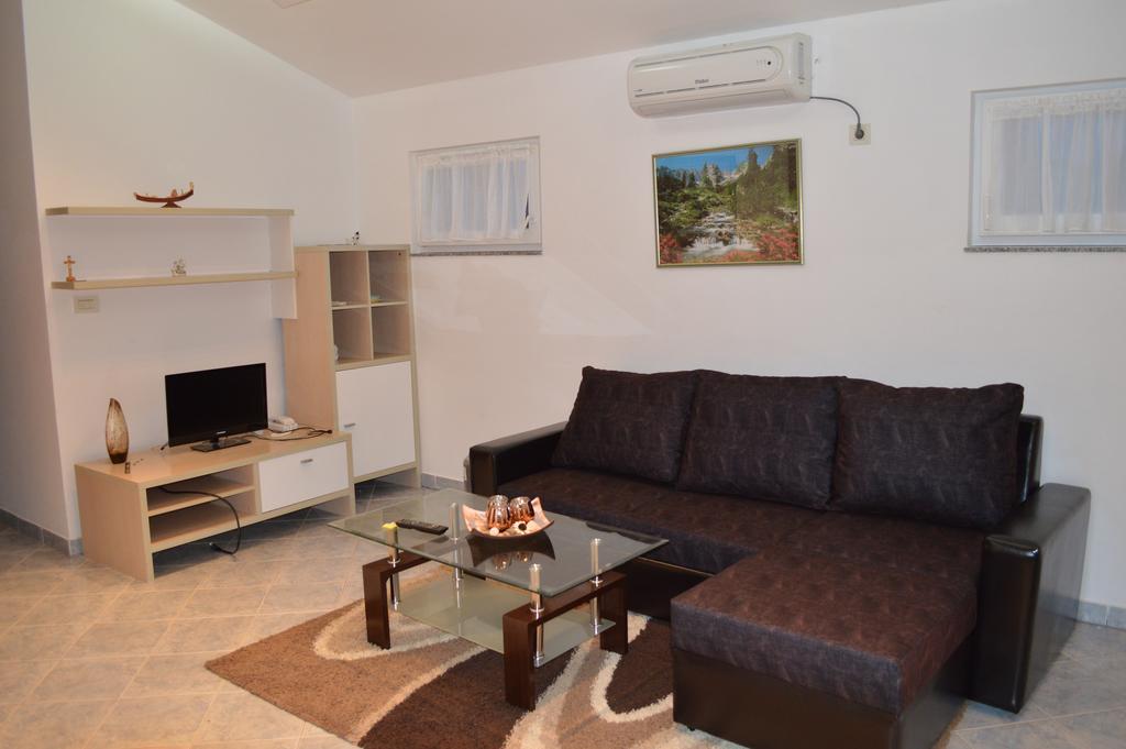 Apartment Ruzica พูลา ห้อง รูปภาพ
